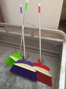 優(yōu)質(zhì)家居日用品廠家直銷——泰達(dá)五金工量具批發(fā)銷售部掃帚產(chǎn)品亮點解析